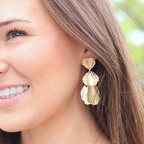 Tiered Gold Shell Earring| Southern Earrings| Resort Earring